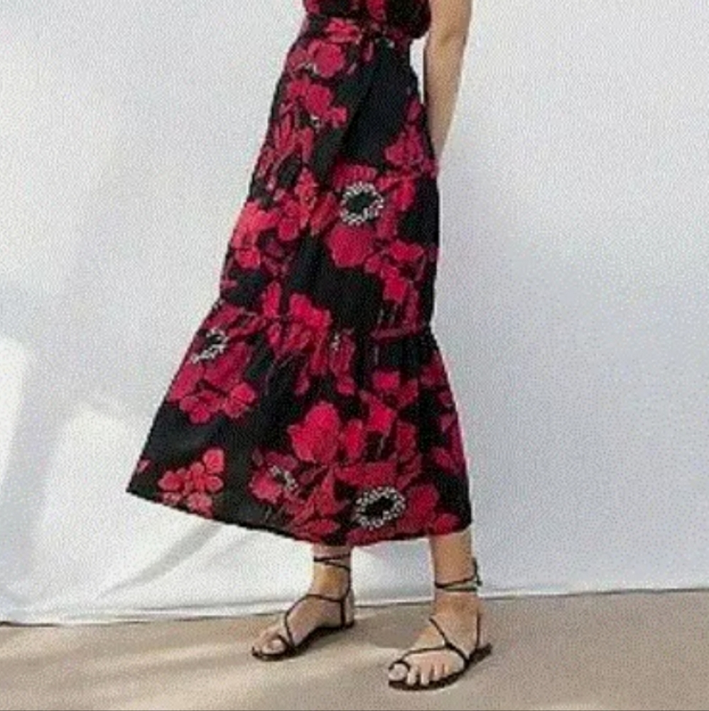 Who What Wear Floral Tiered Skirt with sash Size 2